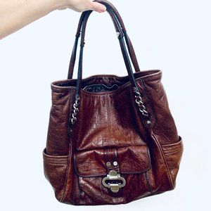 B. Makowsky brown leather purse